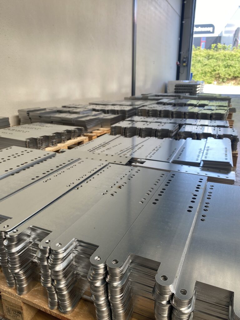 Tôles découpées galva 3mm grande série